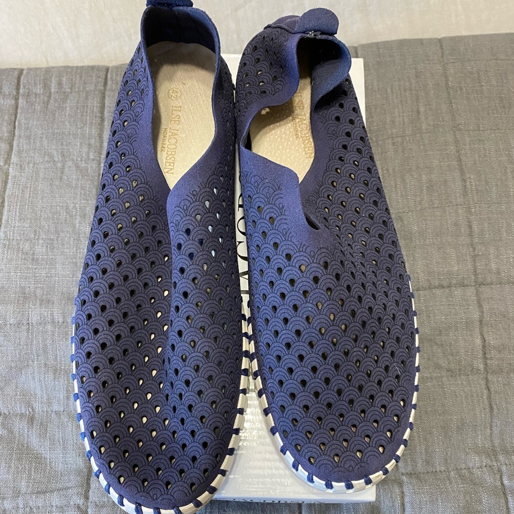 ISLE JACOBSEN SHOES